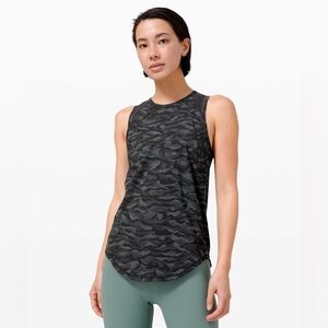 Lululemon Sculpt Tank in Sequoia Camo Print Deep Coal Black Size 4